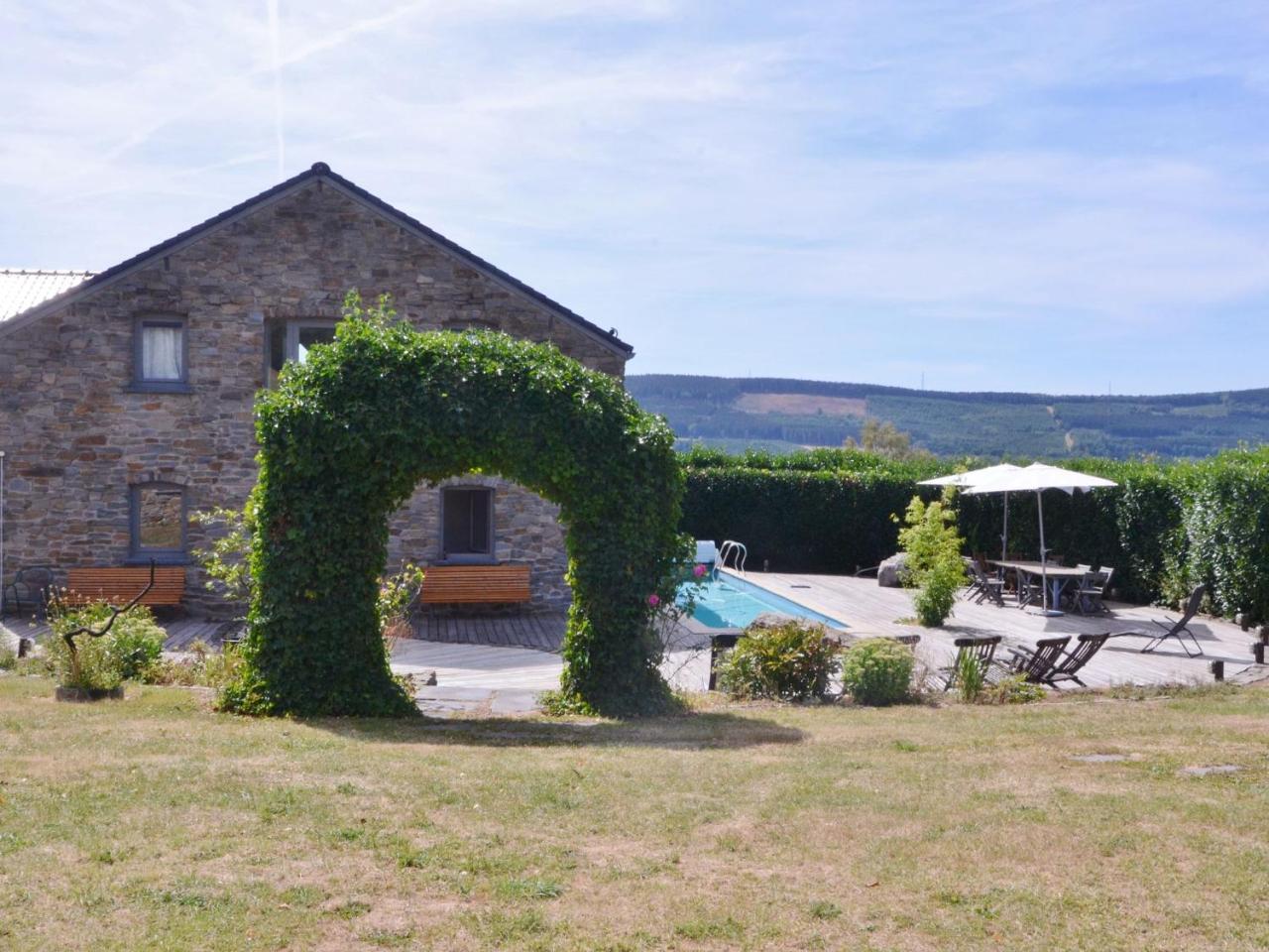Gorgeous Holiday Home In Stoumont With Garden מראה חיצוני תמונה