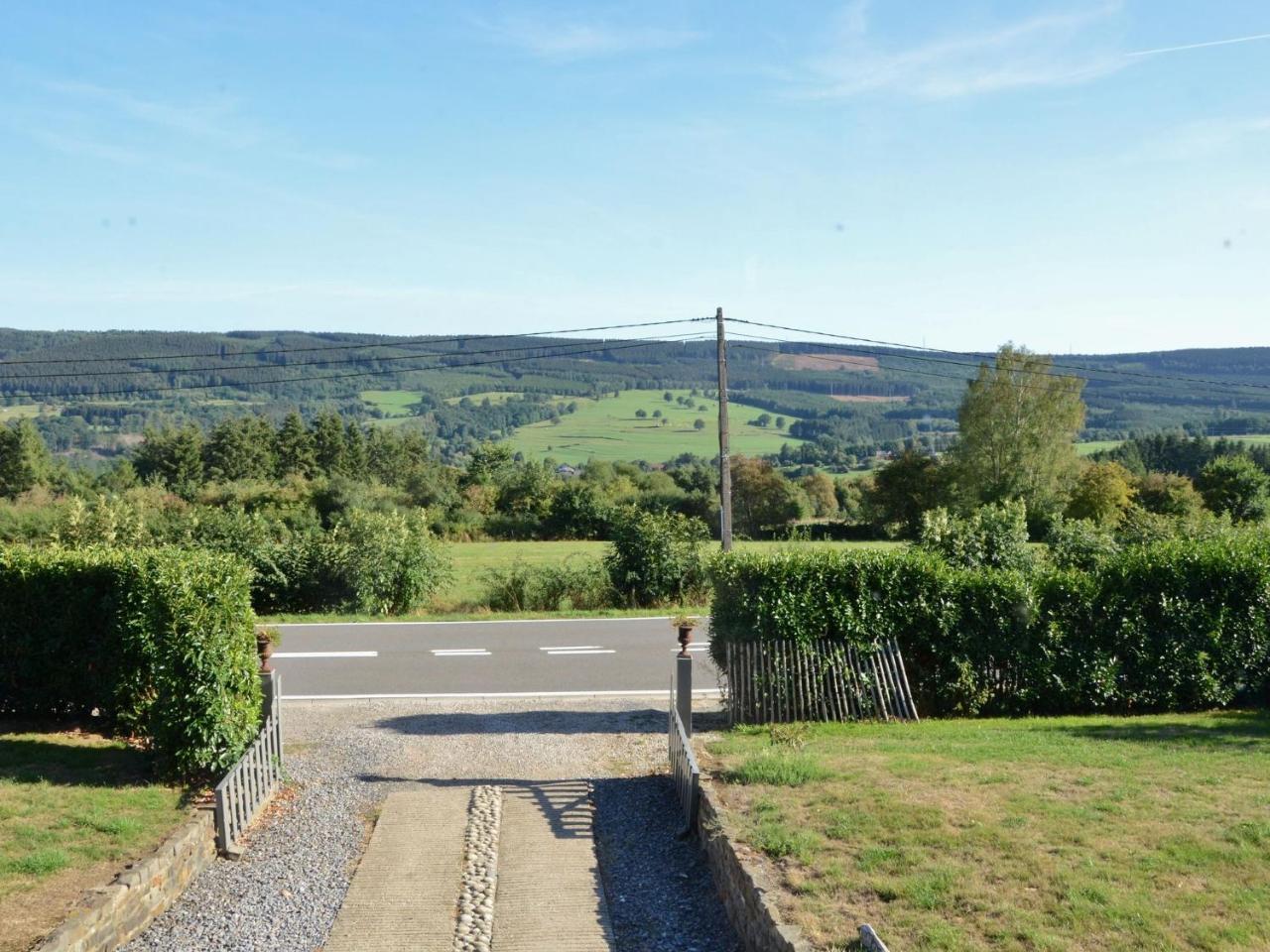 Gorgeous Holiday Home In Stoumont With Garden מראה חיצוני תמונה